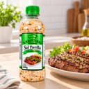 Sal Parrilla com Salsa Criolla Karpinski 500 g — ao lado de carne grelhada