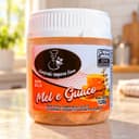 Bala de Mel e Guaco Karpinski 120 g — na bancada da cozinha