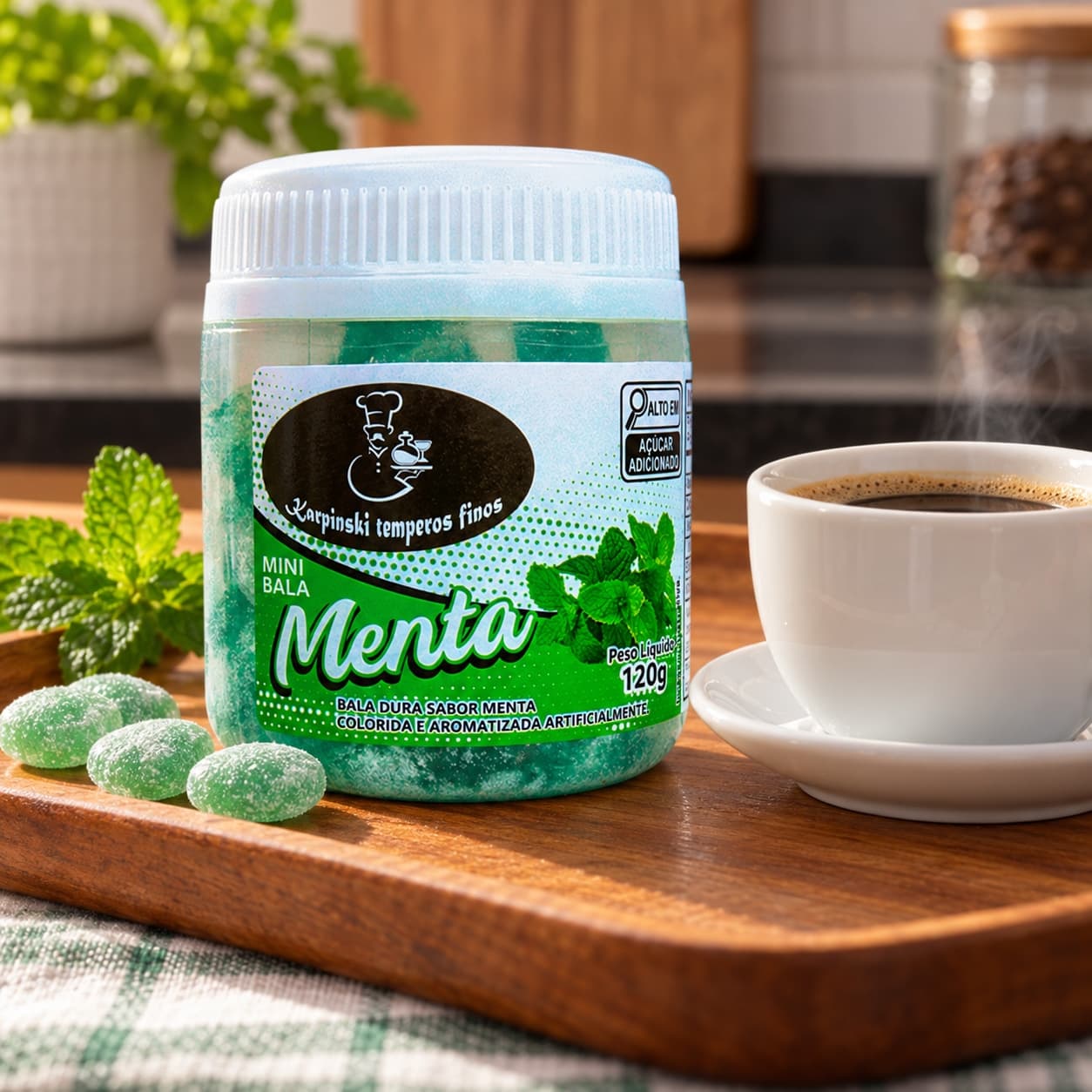 Bala de Menta Karpinski 120 g — no preparo com café servido em bandeja