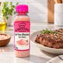 Sal do Himalaia Rosa Iodado Karpinski 150 g — ao lado de carne grelhada