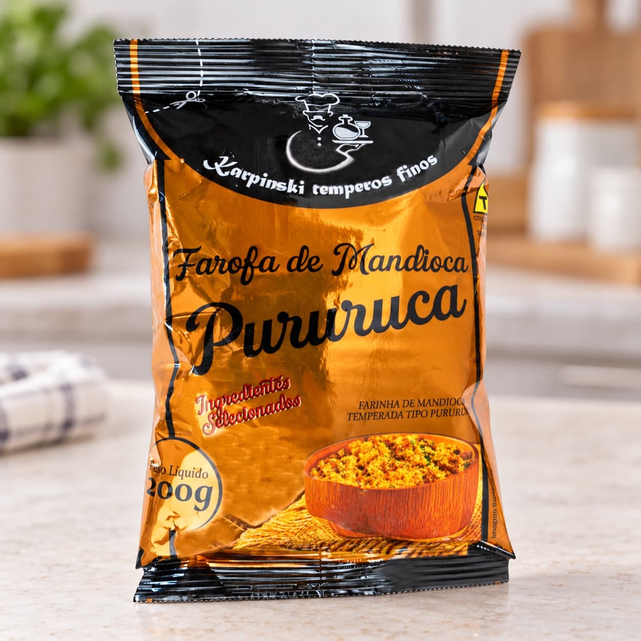 Farofa de Mandioca Pururuca Karpinski 200 g — detalhe da embalagem e do rótulo
