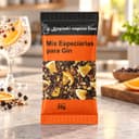 Mix de Especiarias para Gin em Sachê Karpinski 20 g — na bancada da cozinha