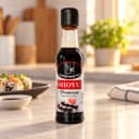 Molho Shoyu Tradicional Karpinski 60 ml — na bancada da cozinha
