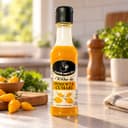 Molho de Pimenta Cumari Karpinski 60 ml — na bancada da cozinha
