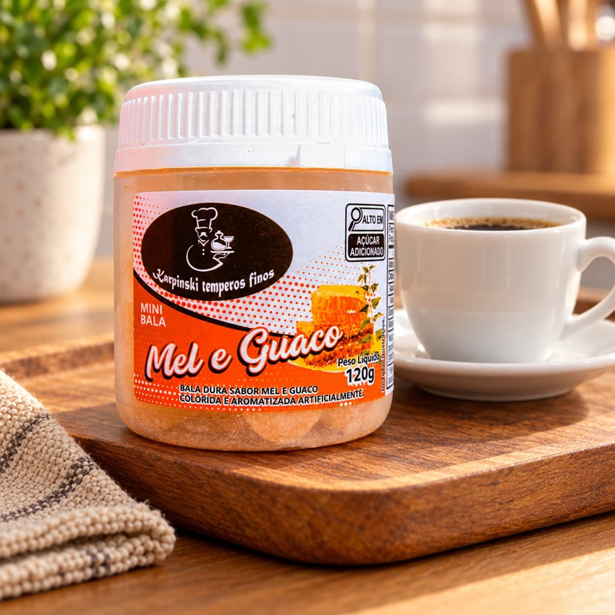 Bala de Mel e Guaco Karpinski 120 g — no preparo com café servido em bandeja