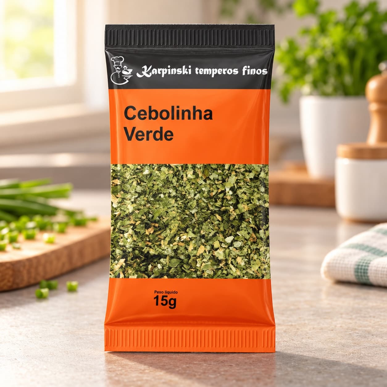 Tempero Cebolinha Verde em Sachê Karpinski 15 g — na bancada da cozinha