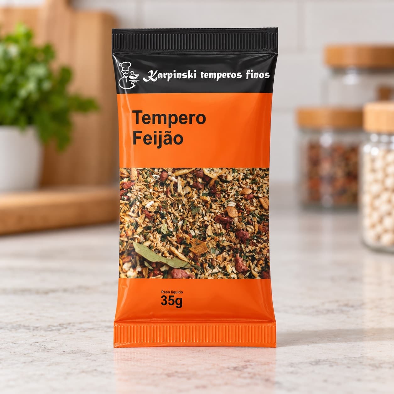 Tempero para Feijão em Sachê Karpinski 35 g — detalhe da embalagem e do rótulo