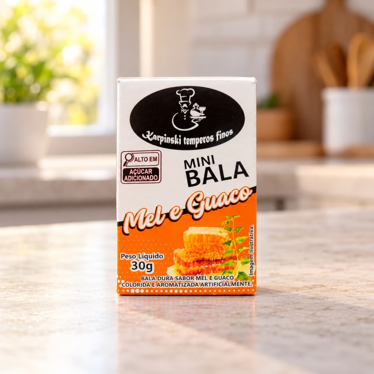 Mini Bala de Mel e Guaco Display com 12 Karpinski — caixinha de 30 g, na bancada da cozinha